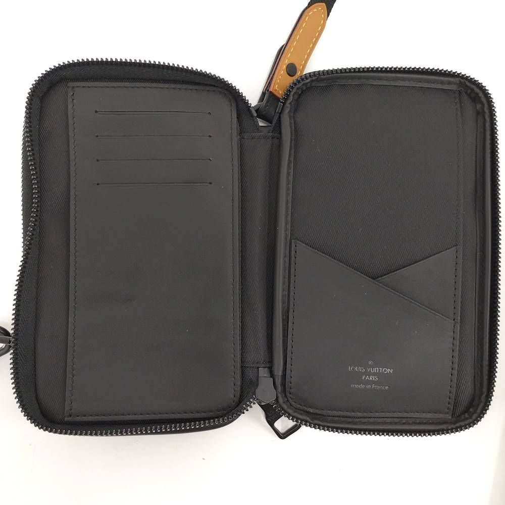 Louis Vuitton Double Phone Pouch Collaboration Shoulder Bag Damier Giant — view 7