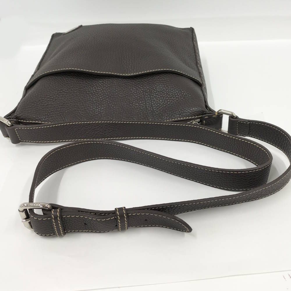 Fendi Selleria Shoulder Bag Leather Brown — view 6