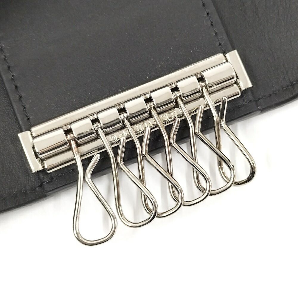Louis Vuitton Multicles 6 Key Case Taurillon Noir Black Key Holder — view 7