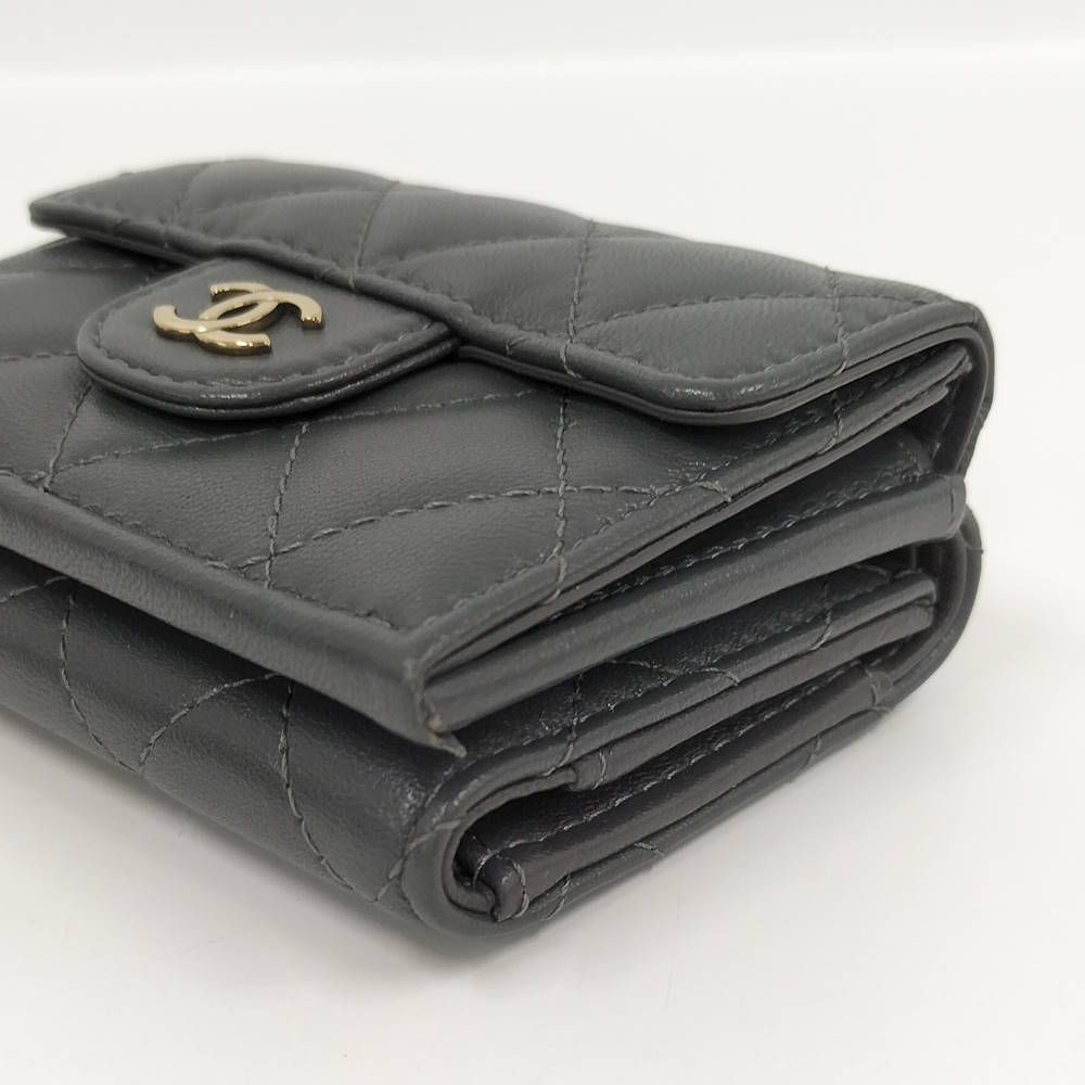 Chanel Classic Small Flap Wallet Trifold Quilted Gray — view 6
