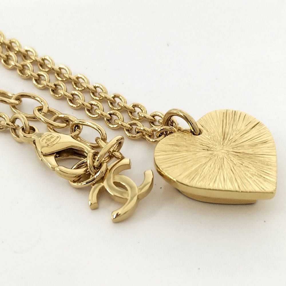 Chanel Necklace Heart CC Logo Plated Gold — view 6