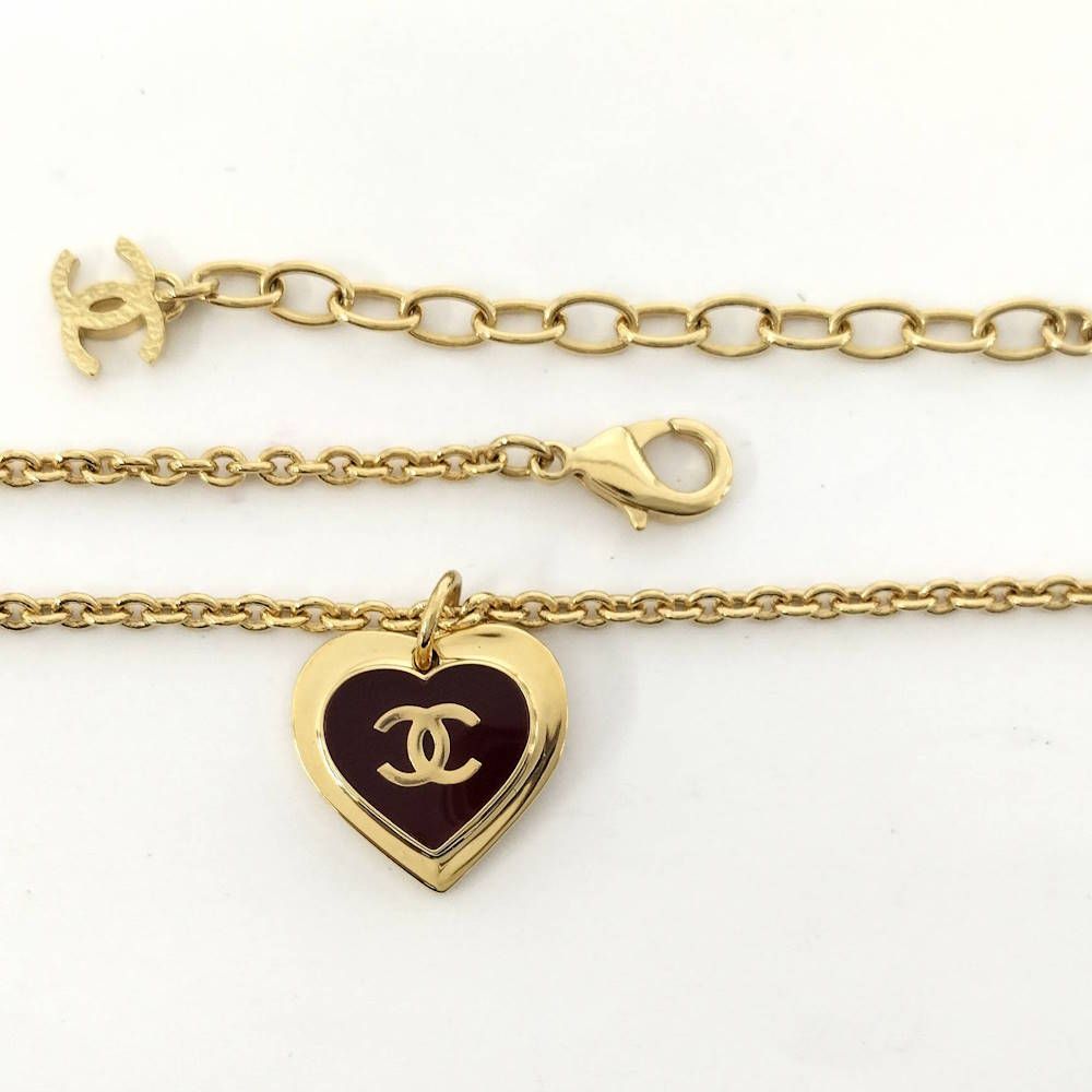 Chanel Necklace Heart CC Logo Plated Gold — view 7