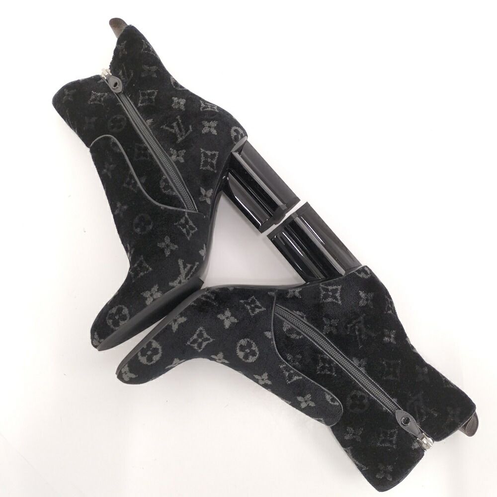 Louis Vuitton Short Boots Silhouette Line 39 Velour Black — view 5
