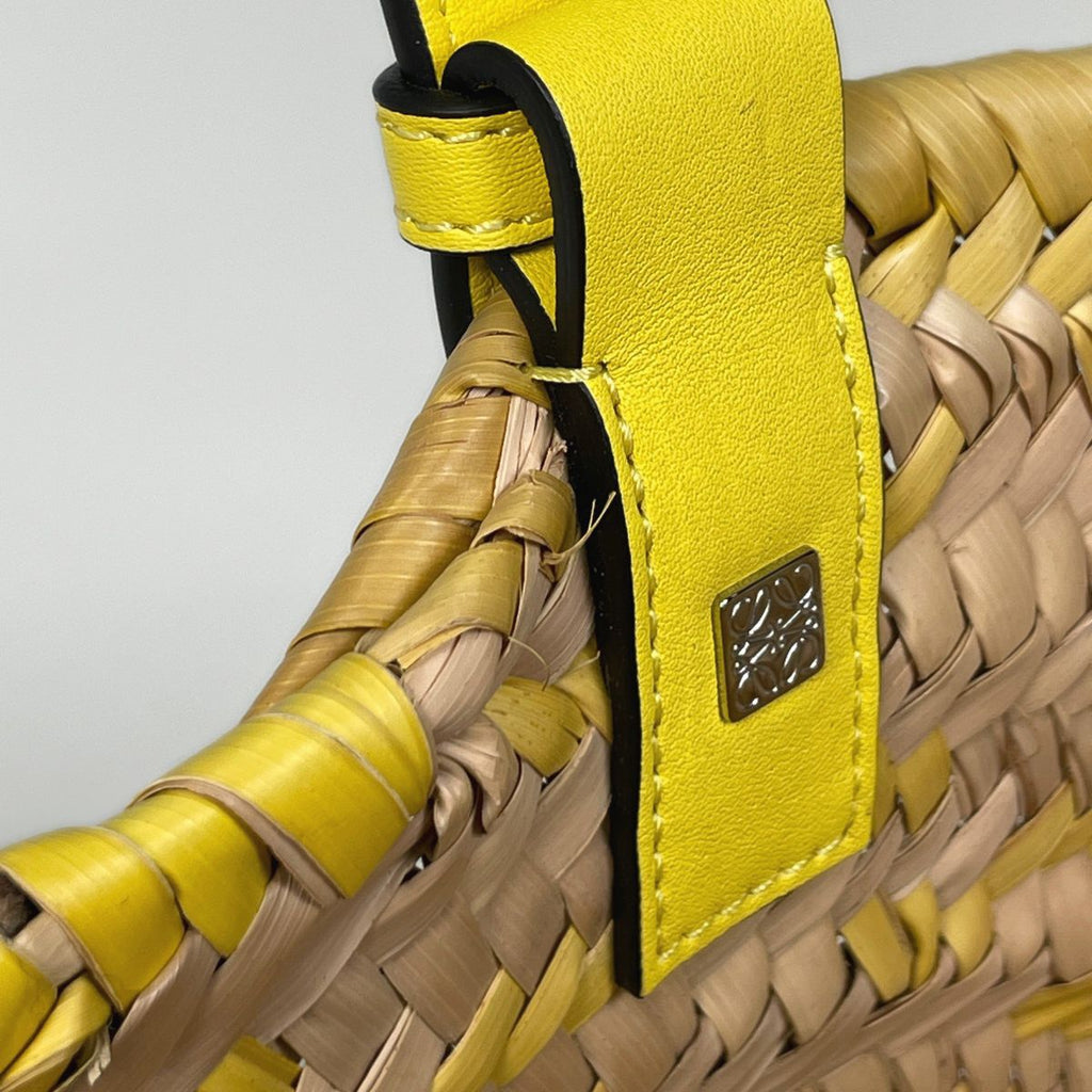 Loewe Basket Bag Small Bag Anagram Palm Leaf Handbag Raffia Beige Yellow — view 8