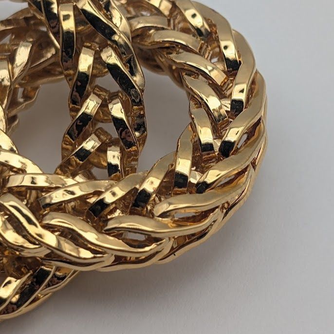 Chanel Brooch CC Logo Gold Ring 3 Rows Vintage — view 4