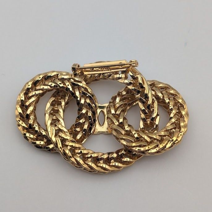 Chanel Brooch CC Logo Gold Ring 3 Rows Vintage — view 6