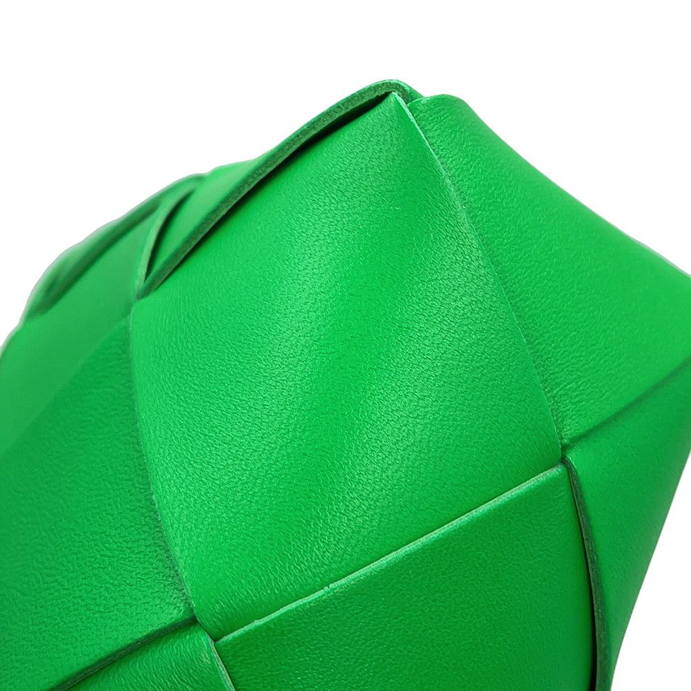 Bottega Veneta Shoulder Bag Maxi Intrecciato Mini Cassette Lambskin — view 7