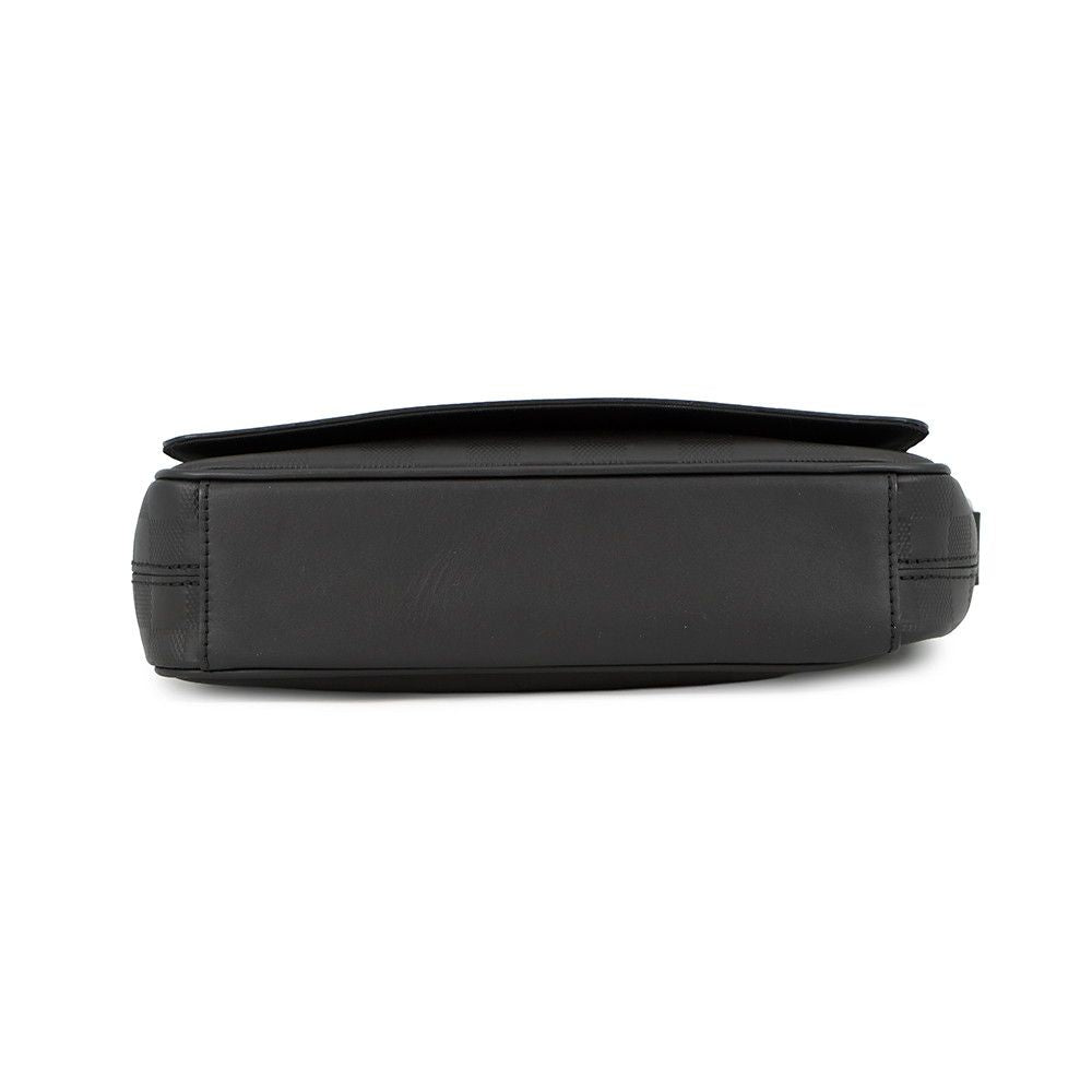 Louis Vuitton Shoulder Bag Damier Infini District PM Black — view 3