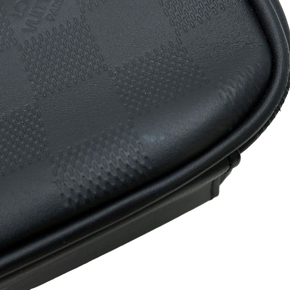Louis Vuitton Shoulder Bag Damier Infini District PM Black — view 9