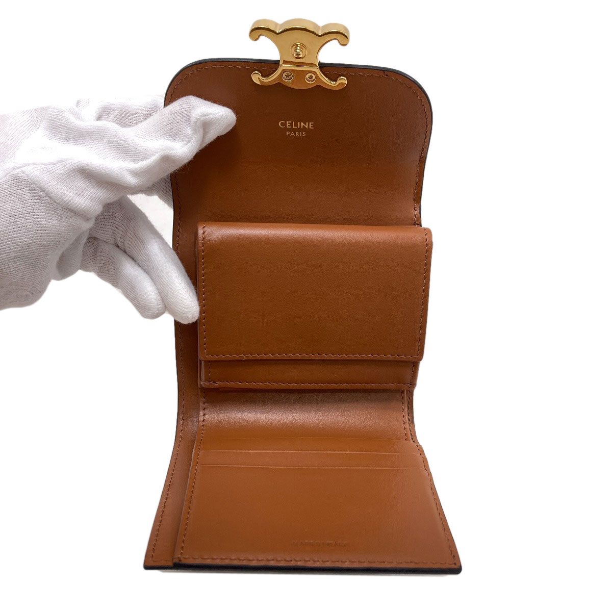 Celine Triomphe Bifold Wallet Leather — view 5