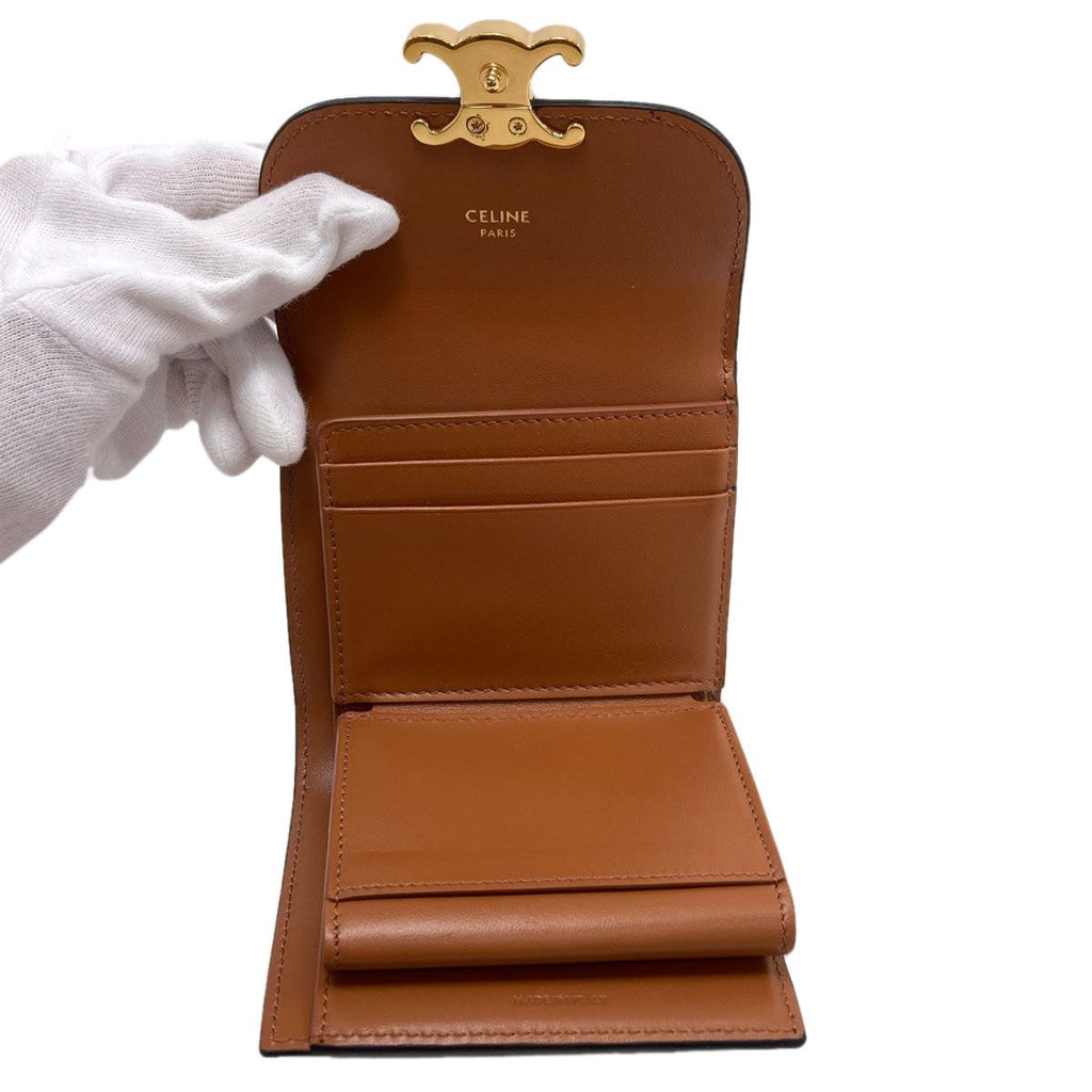 Celine Triomphe Bifold Wallet Leather — view 4