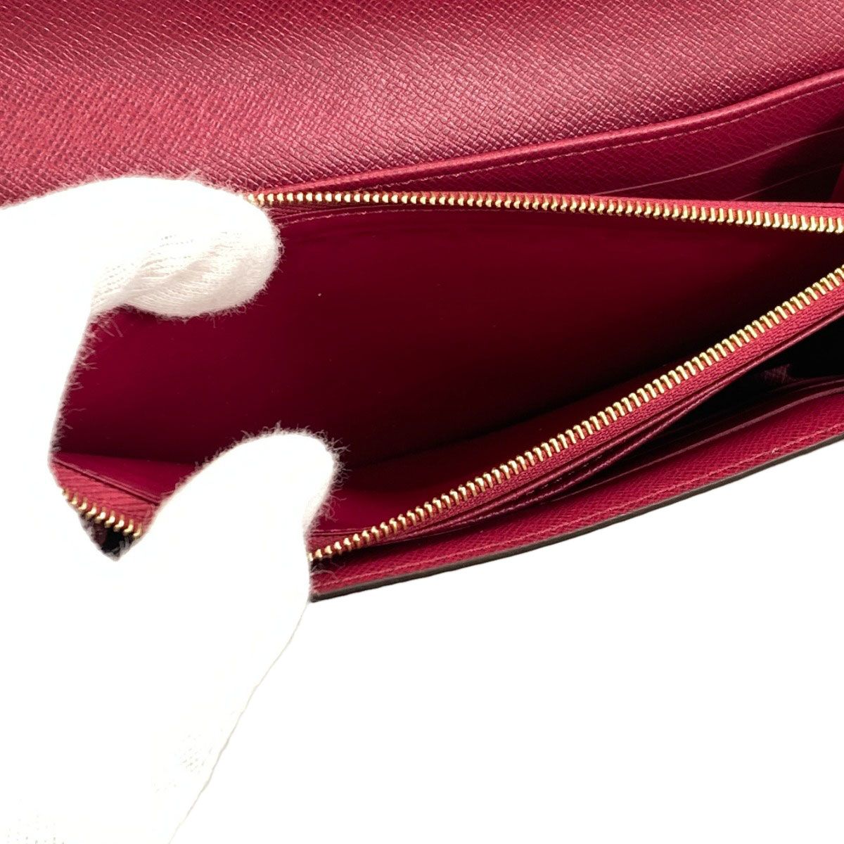 Louis Vuitton Portefeuille Sarah Wallet Monogram Canvas — view 6