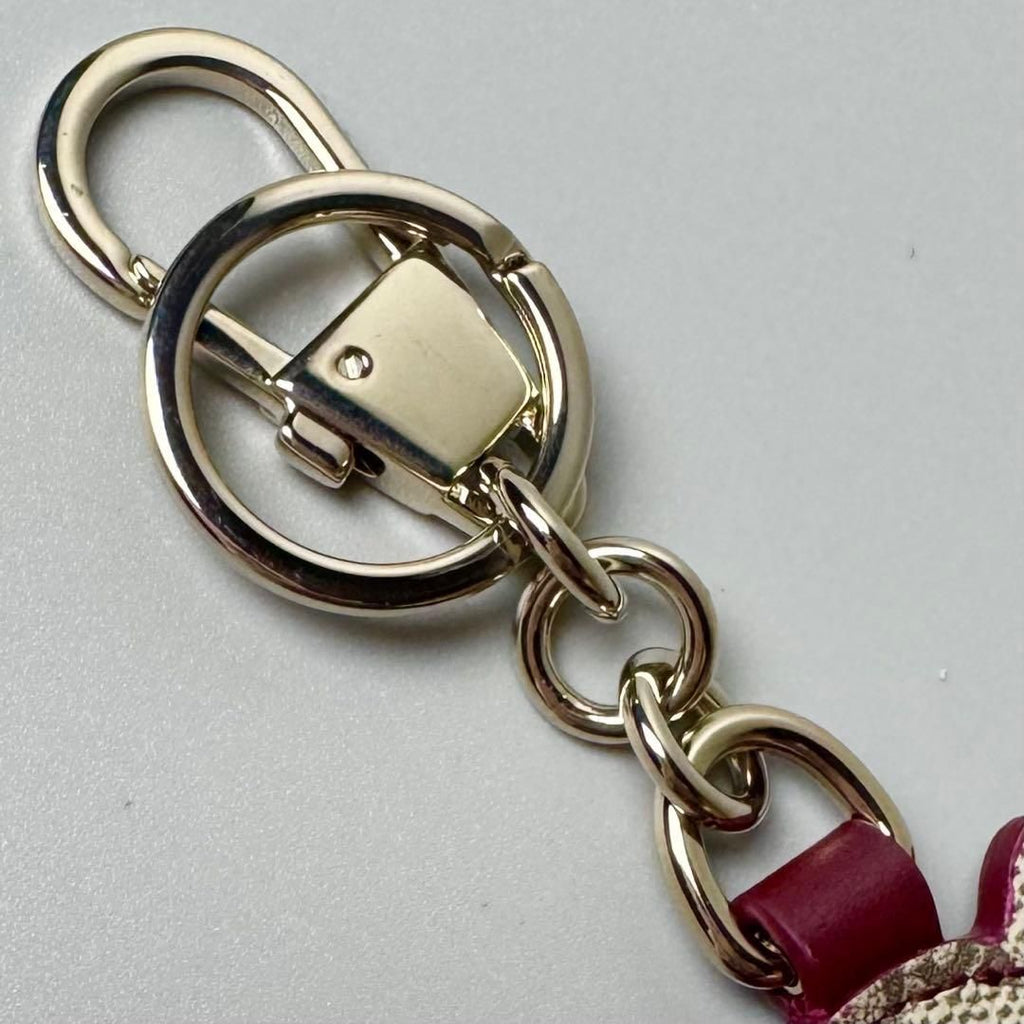 Gucci Yuko Higuchi Charm Key Holder Key Ring Bow — view 9