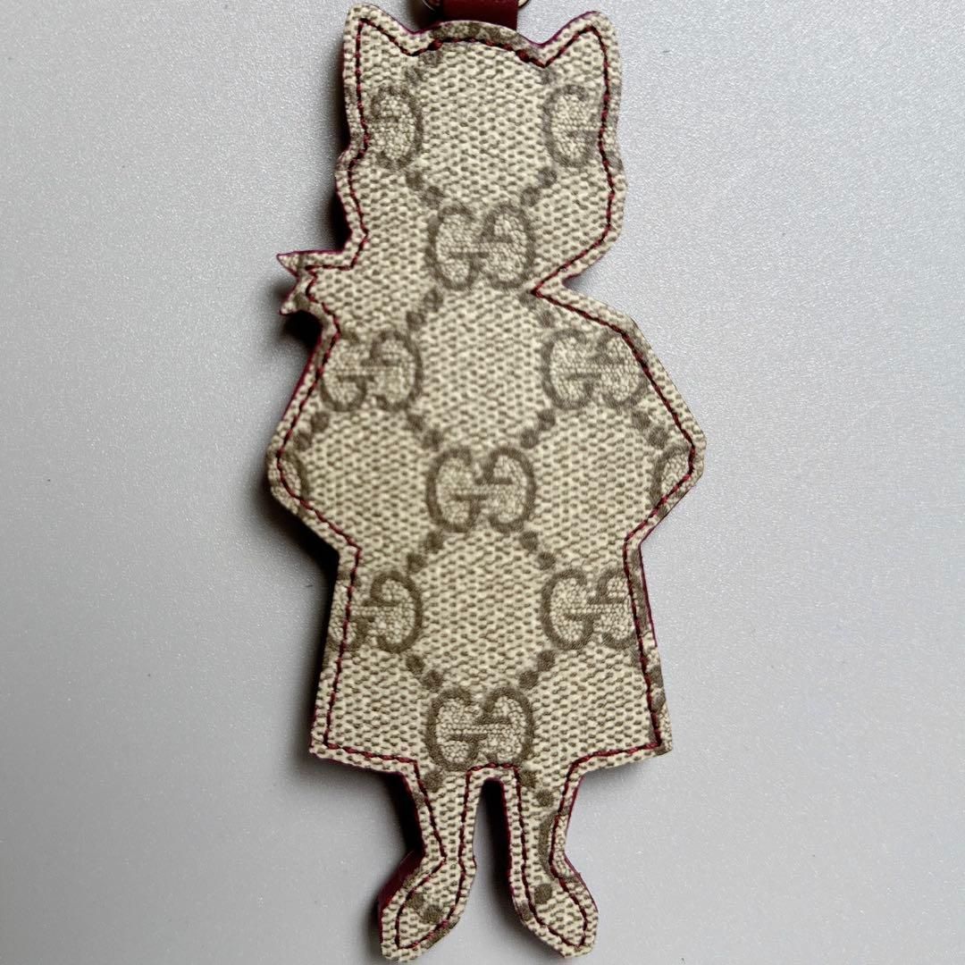 Gucci Yuko Higuchi Charm Key Holder Key Ring Bow — view 5