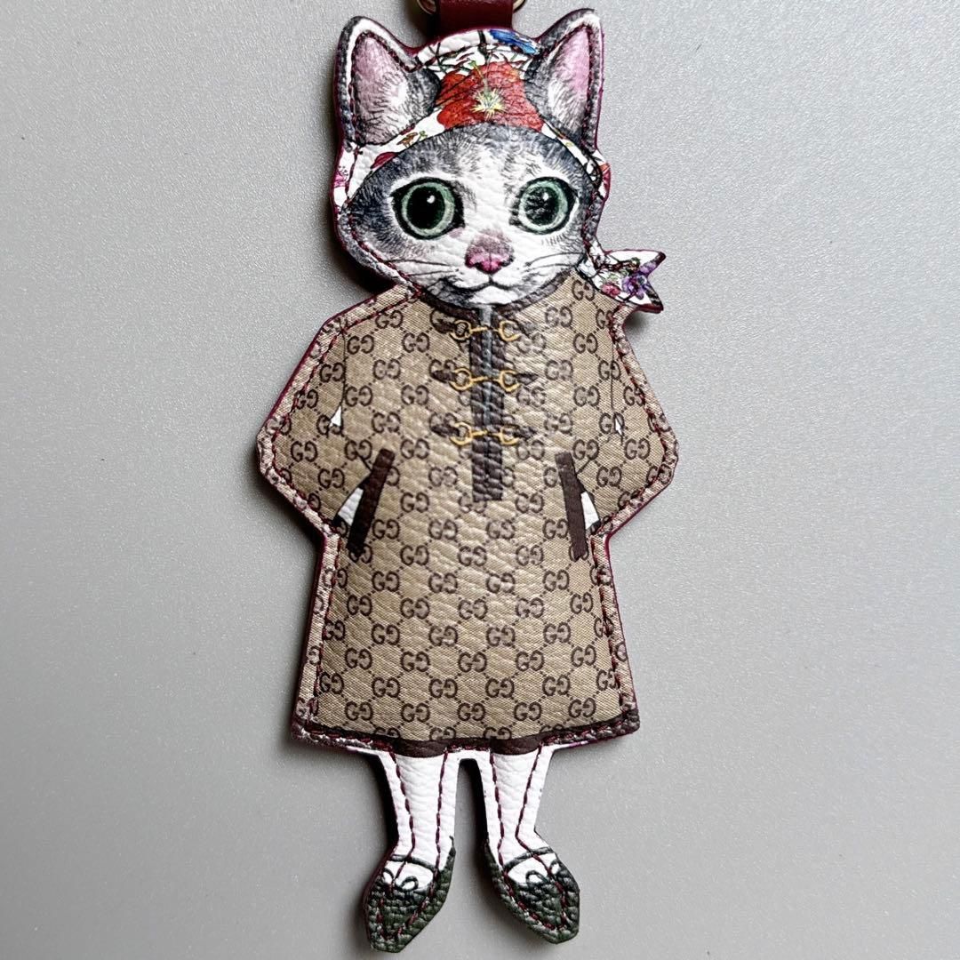 Gucci Yuko Higuchi Charm Key Holder Key Ring Bow — view 4
