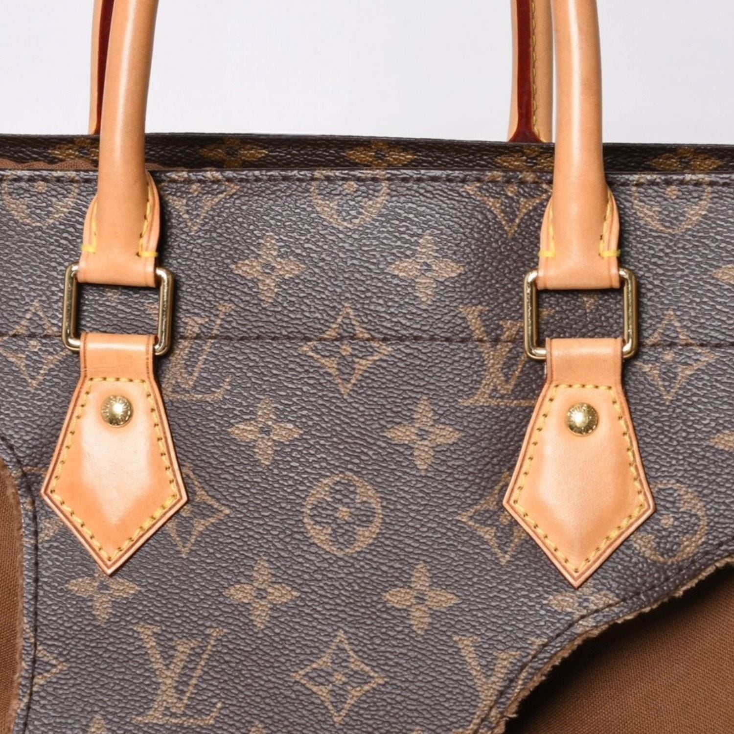 Louis Vuitton with Holes Tote Bag Comme Des Garcons Rei Kawakubo Gold — view 6