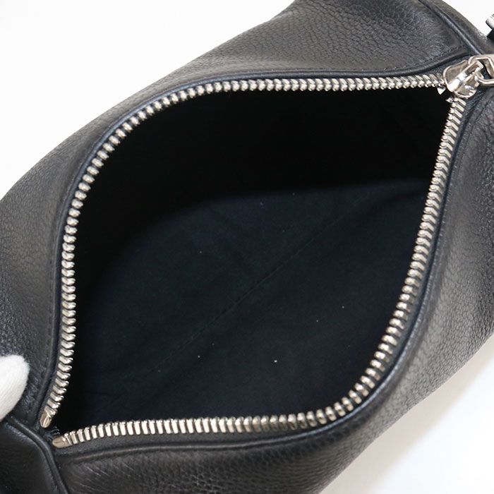 Dior Atelier Lola Shoulder Bag Leather — view 3