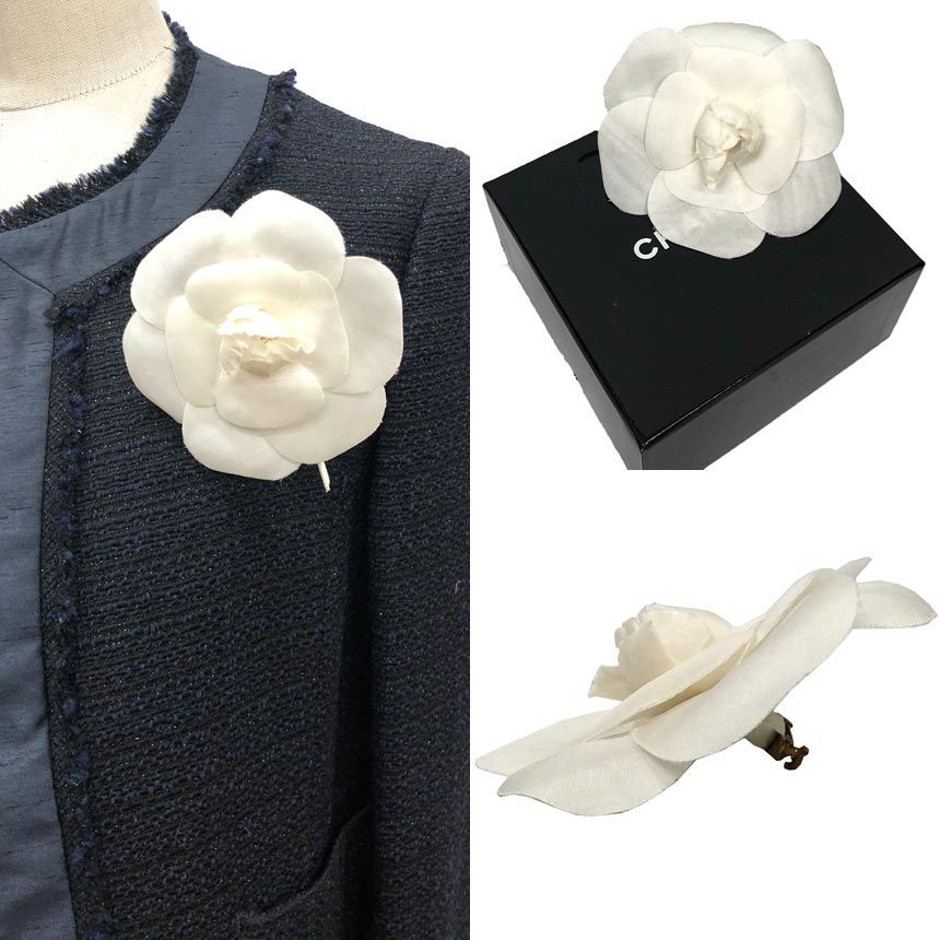 Chanel Camellia Corsage Brooch Flower White — view 2