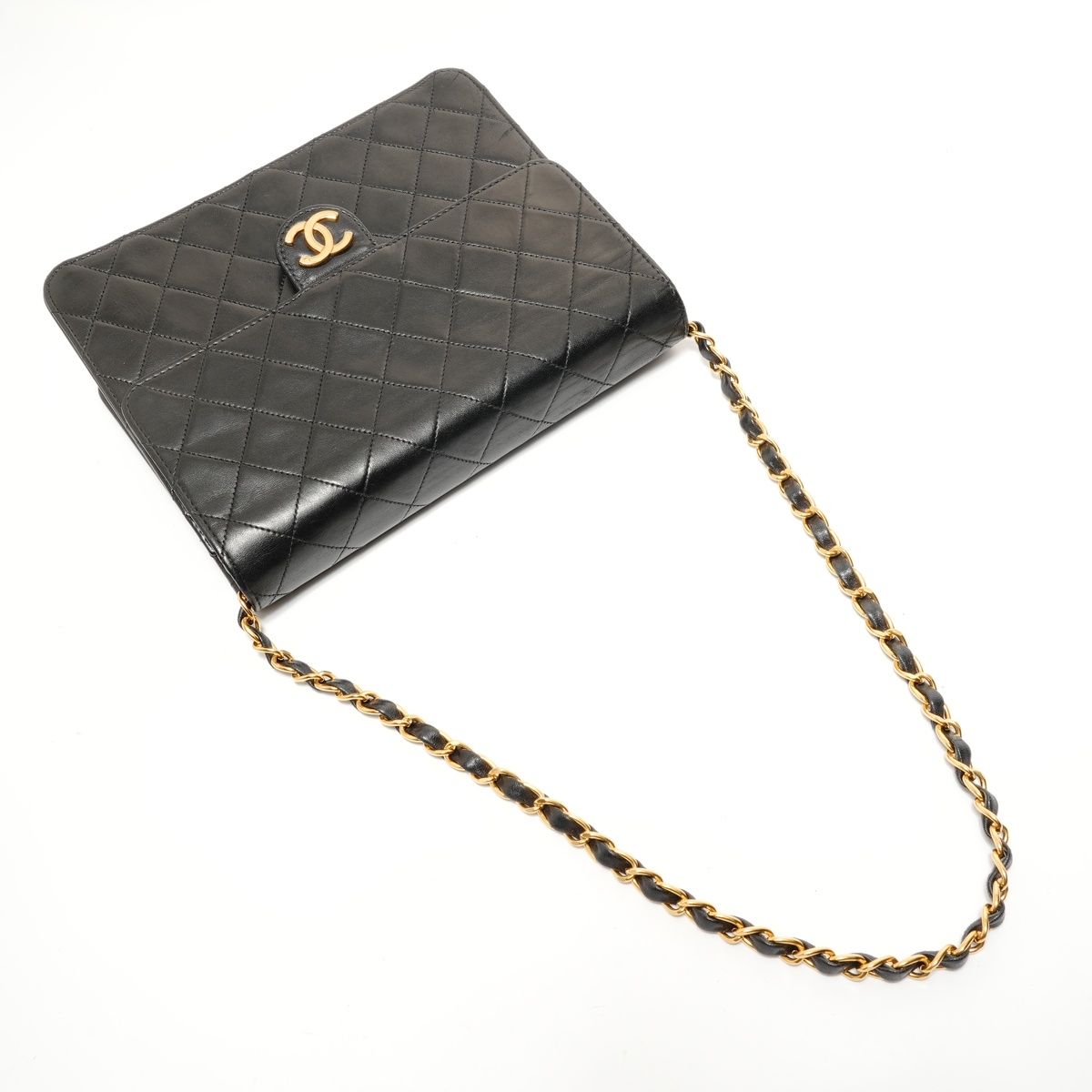 Chanel Shoulder Bag Lambskin Chain — view 8
