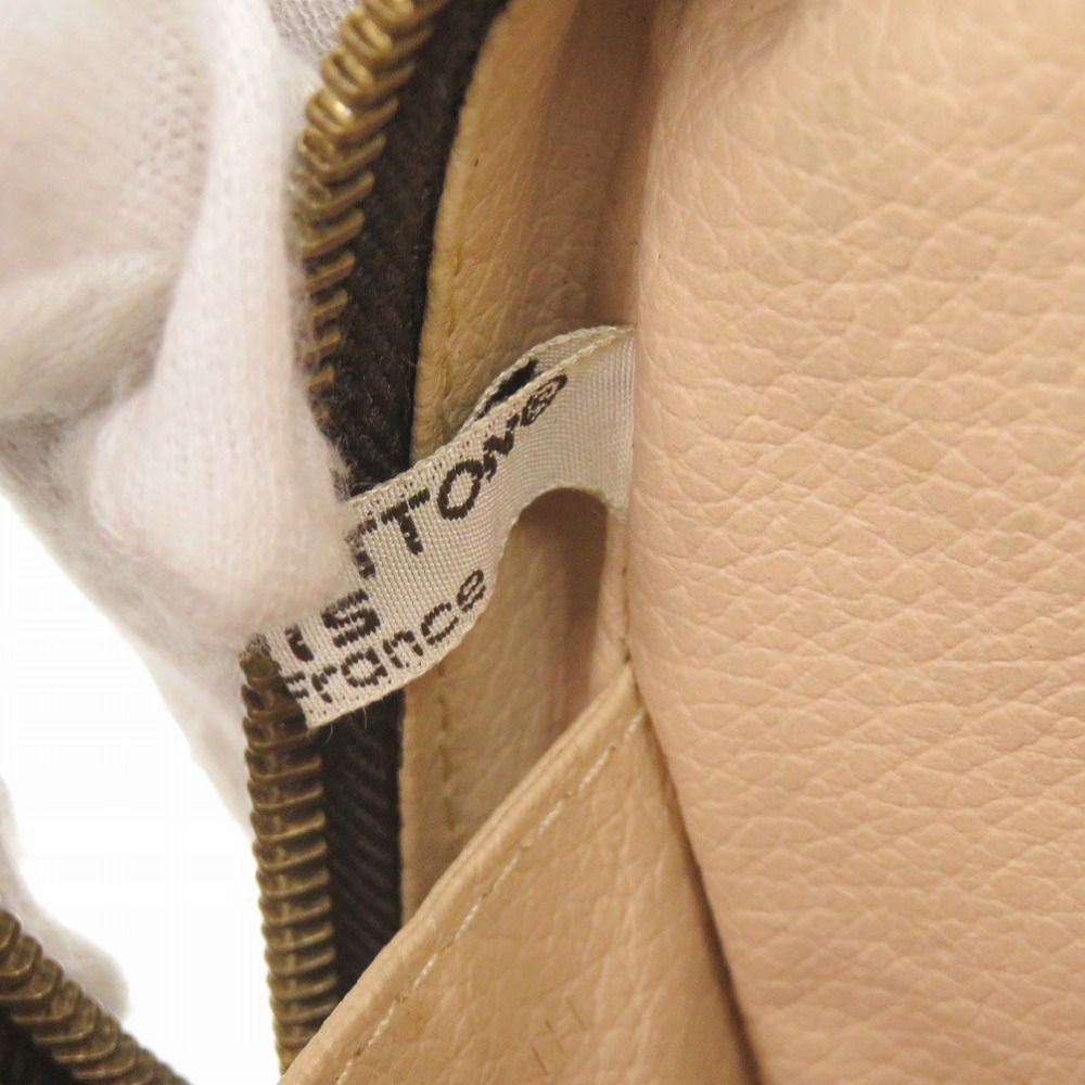 Louis Vuitton Trousse Toilette 23 Monogram Second Bag — view 8