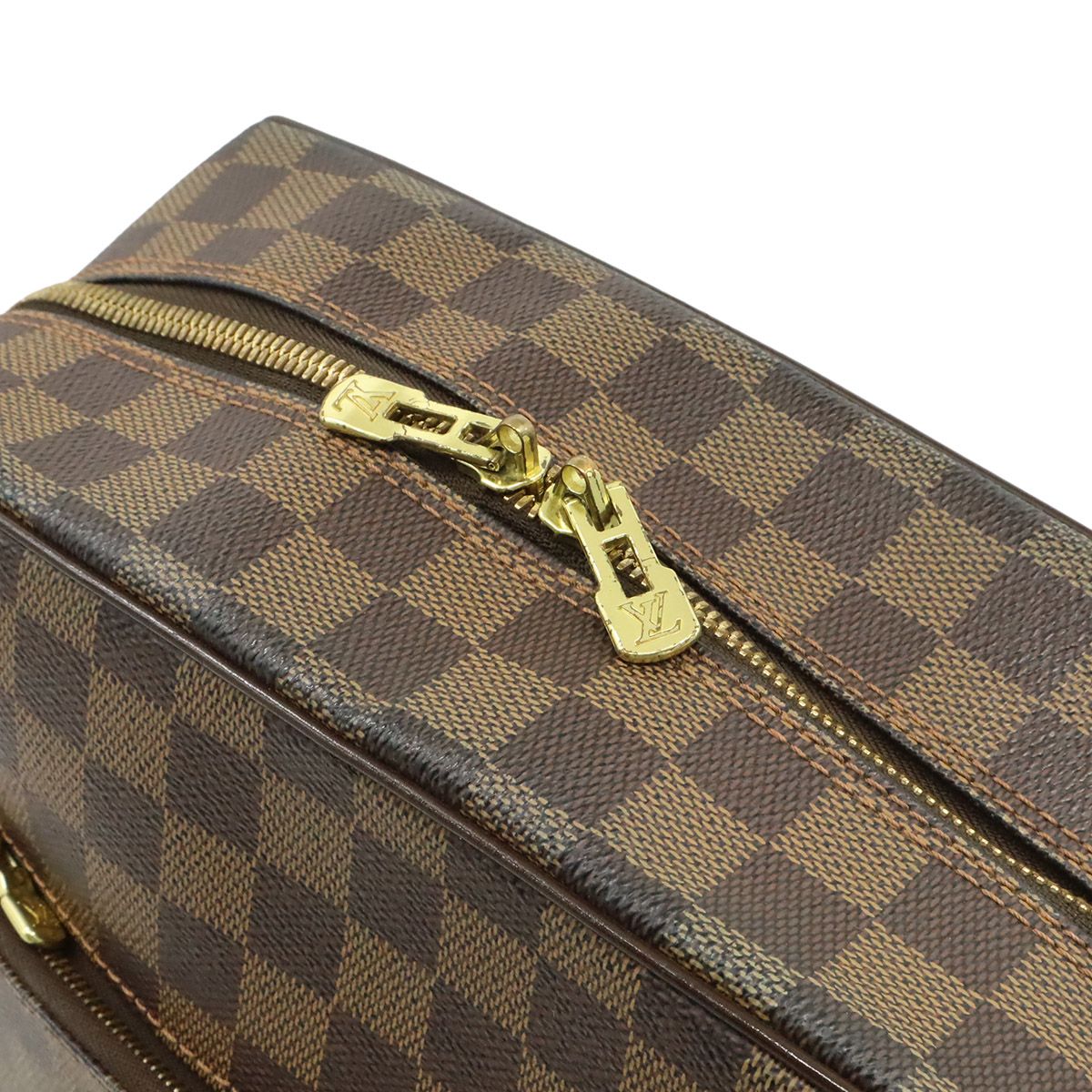 Louis Vuitton Damier Olaf MM Shoulder Bag — view 6