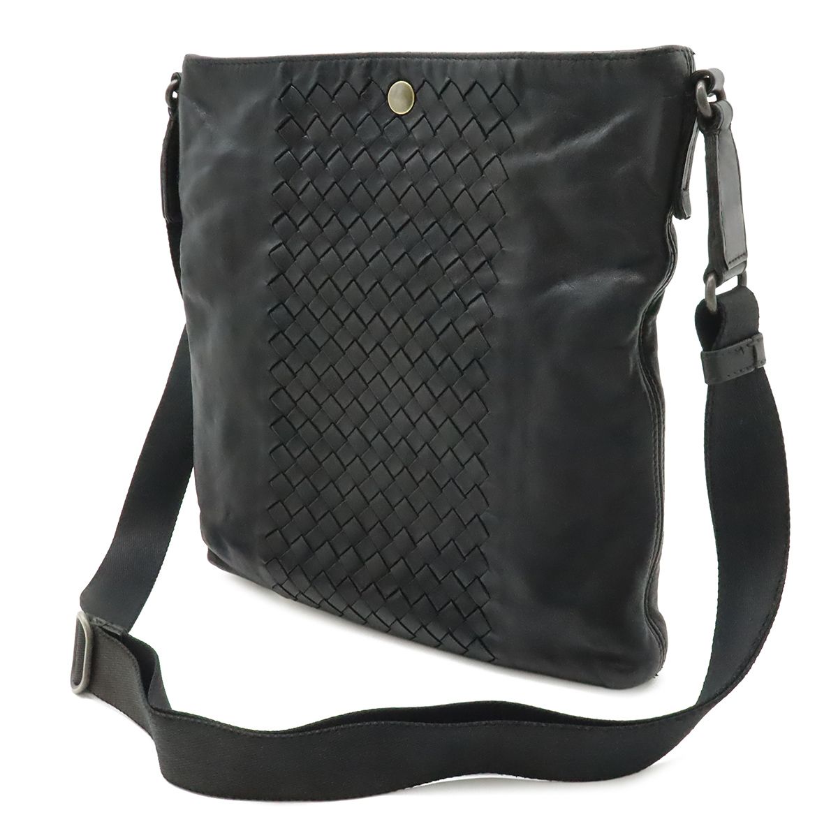 Bottega Veneta Intrecciato Shoulder Bag Crossbody Leather Black — view 2