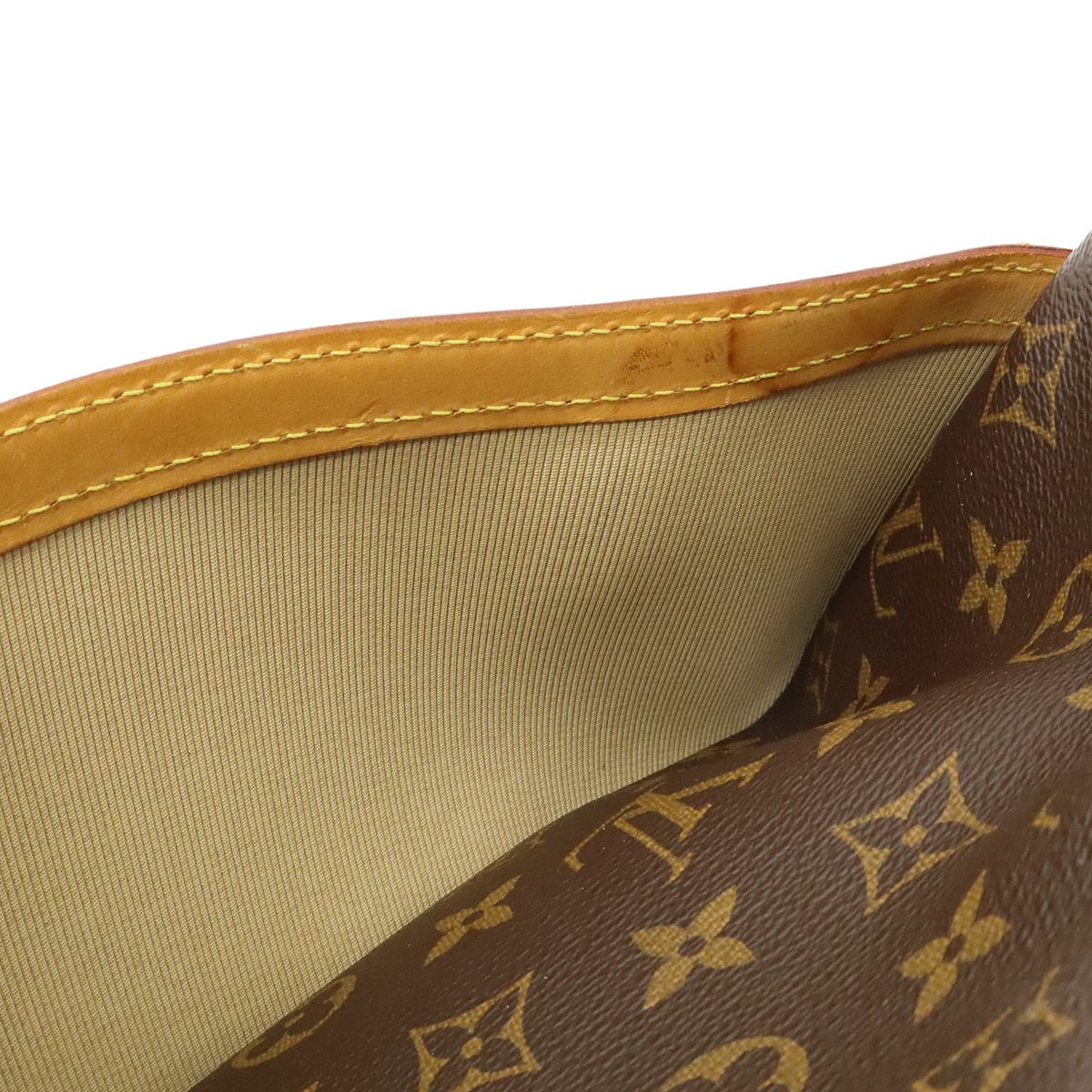 Louis Vuitton Monogram Reporter PM Shoulder Bag — view 9