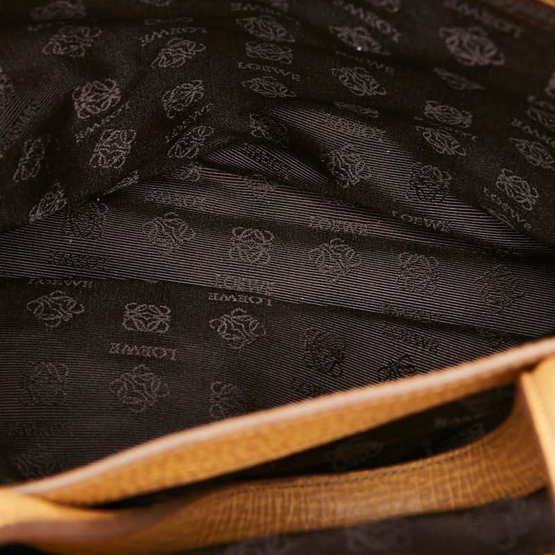 Loewe Vintage Tote Beige Leather — view 8