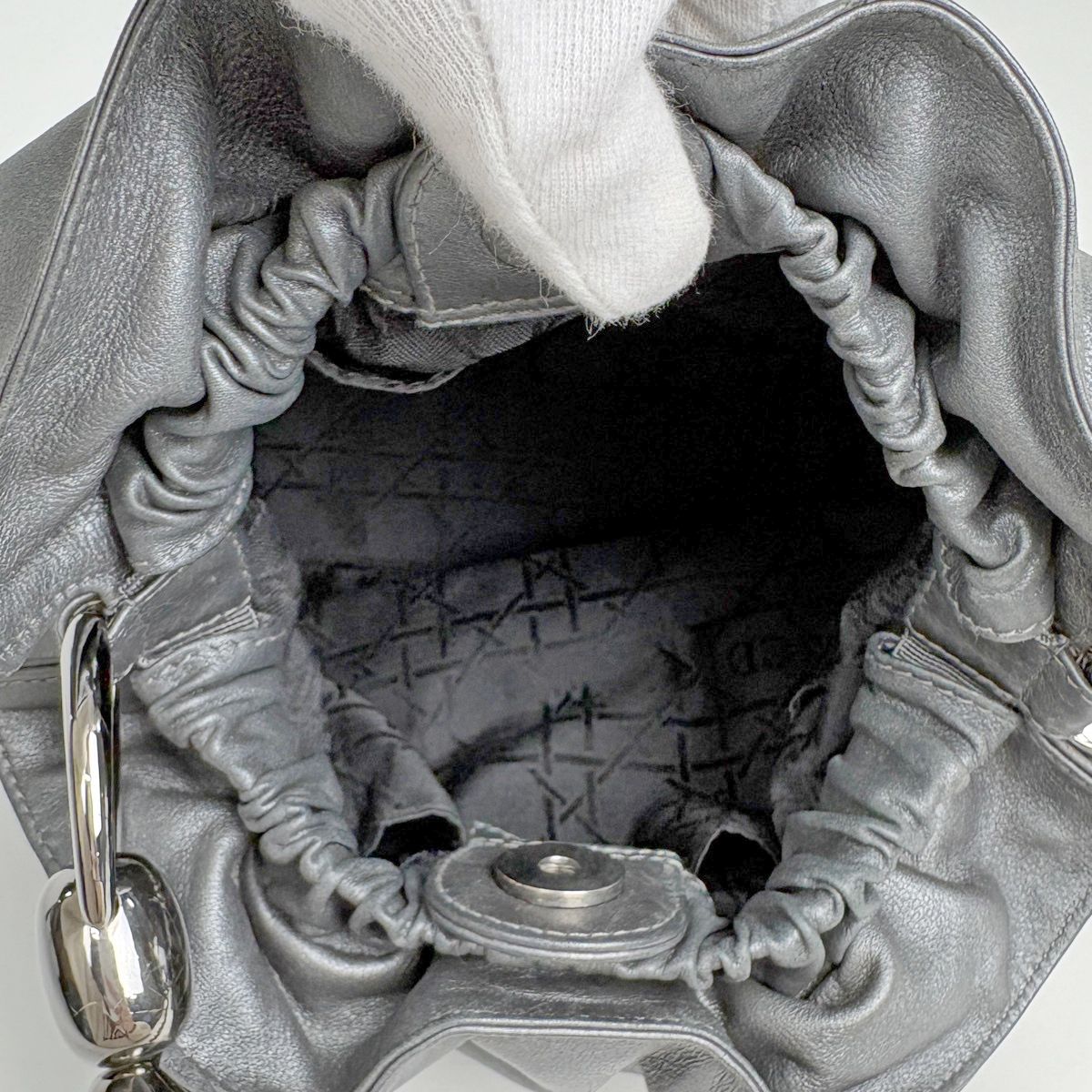 Dior Maris Pearl Handbag Leather Gray — view 7