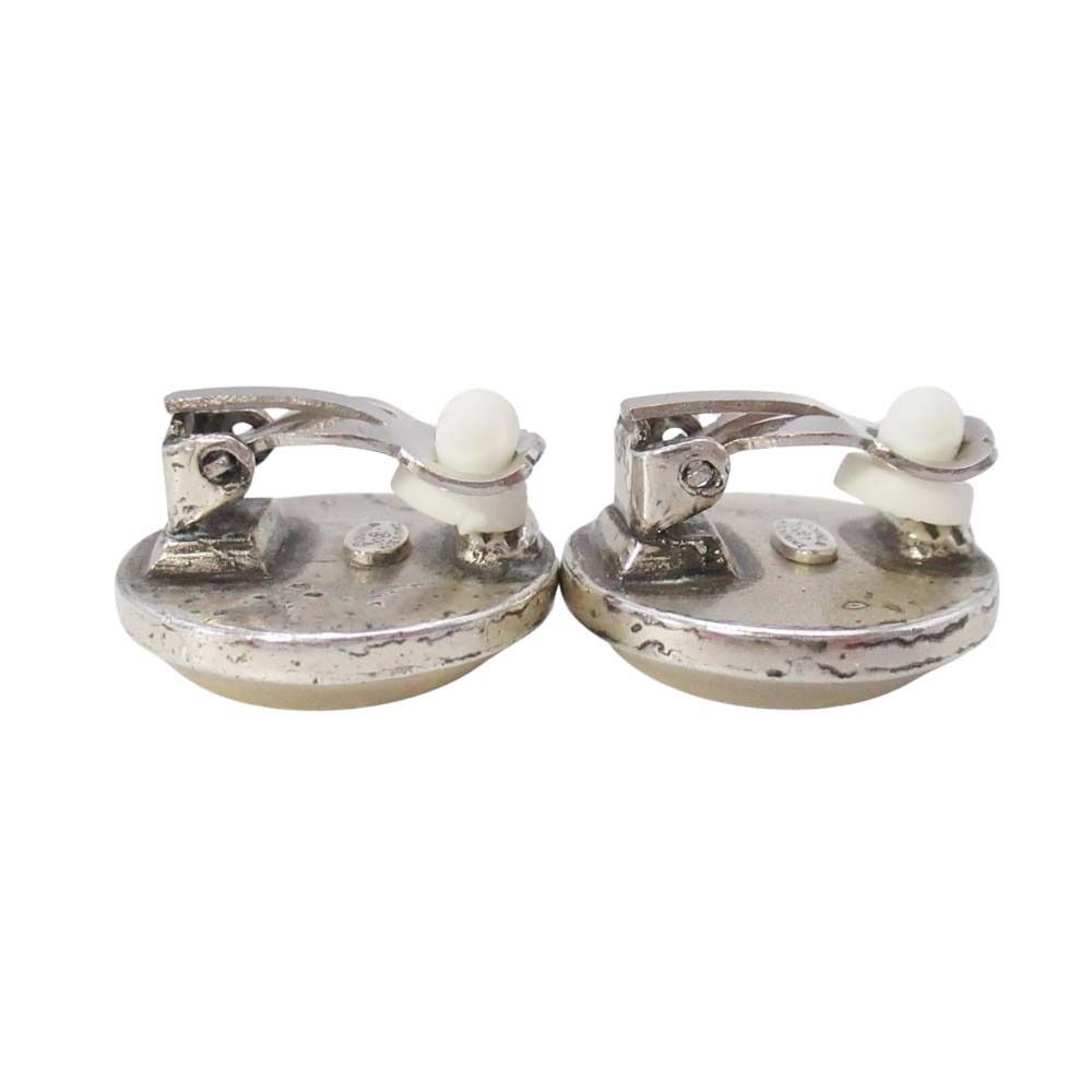 Chanel Vintage Circle CC Logo Earrings Round — view 4