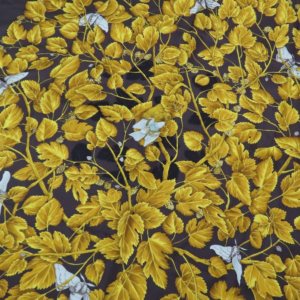 Hermes L'arbre de Soie Silk Tree Mulberry and Silkworm 100% Carre 90 Scarf — view 2