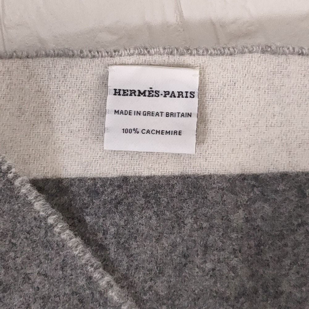 Hermes Cashmere Love Story Horse Pattern Fringe Scarf Gray Off White — view 7