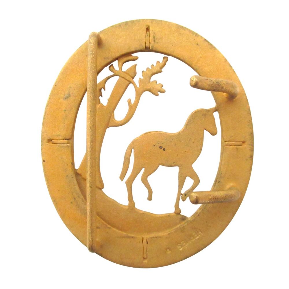 Hermes Vintage Horse Motif Belt Buckle Gold — view 2