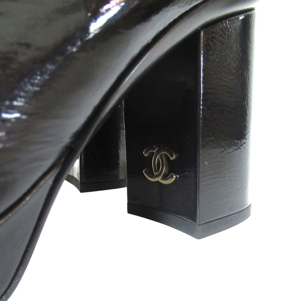 Chanel 23k CC Logo Patent Leather Short Boots Black — view 4