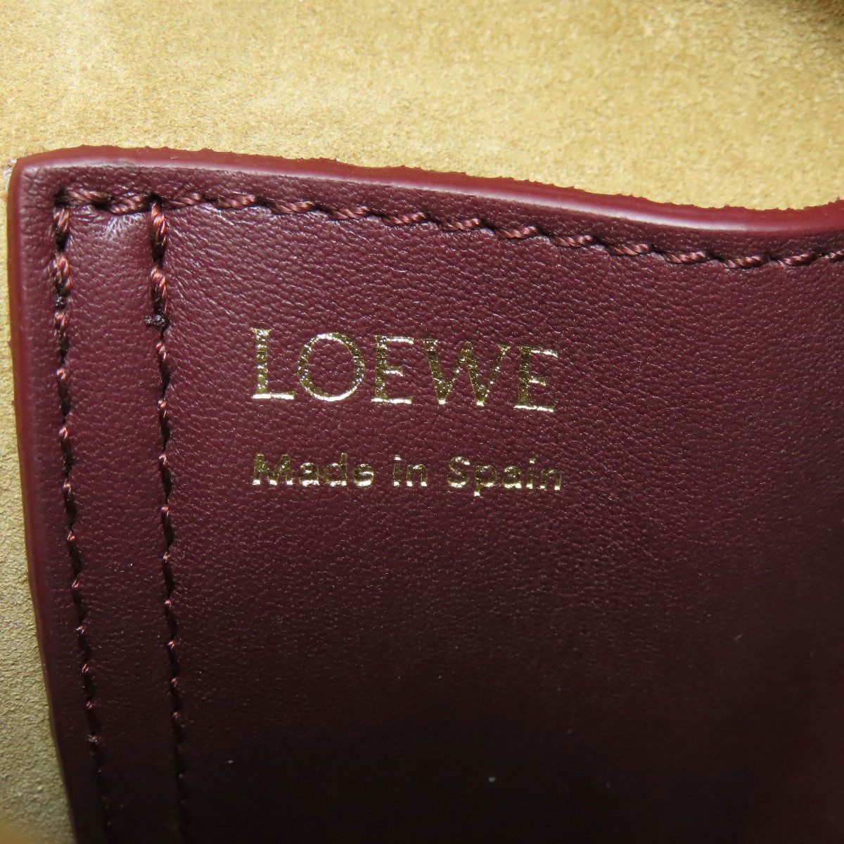Loewe Pebble Bucket Bag Mini 2-Way Calf — view 6
