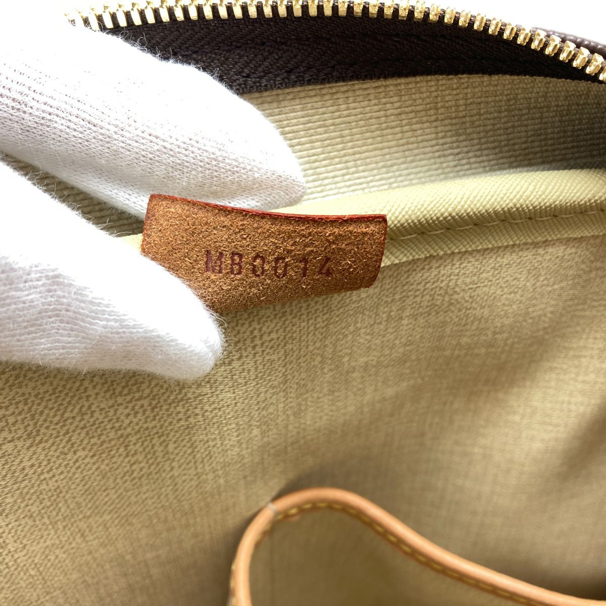 Louis Vuitton Deauville Handbag Monogram Canvas — view 7