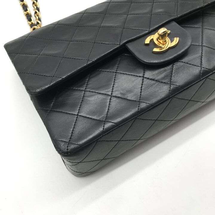Chanel Quilted 25 CC Logo Double Flap Chain Shoulder Bag Lambskin Black — view 5