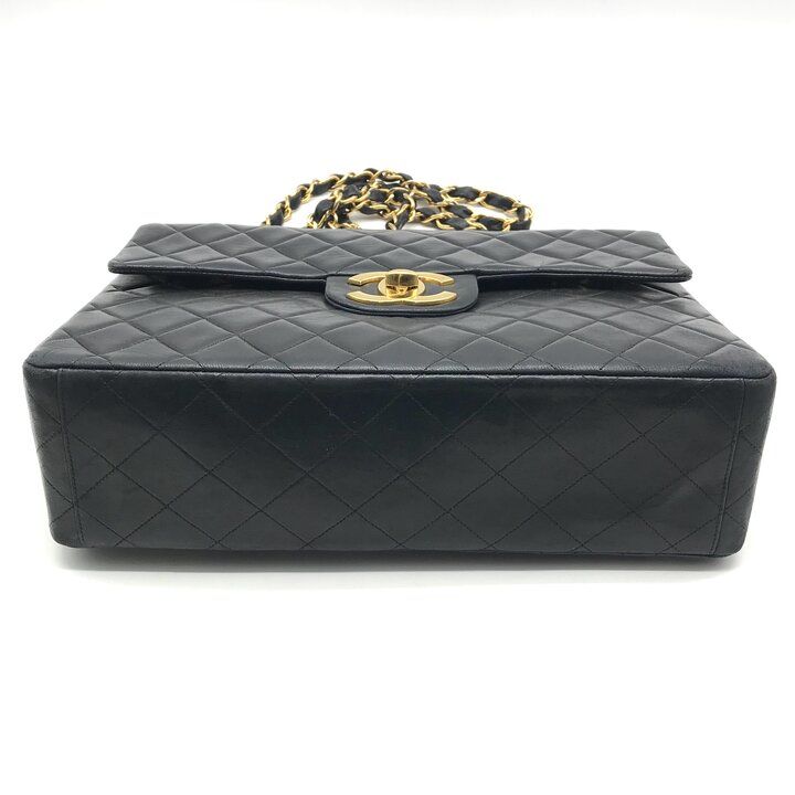 Chanel Big CC Logo Quilted Turnlock Lambskin Chain Shoulder Bag Black — view 4