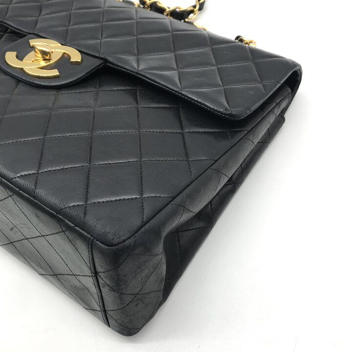 Chanel Big CC Logo Quilted Turnlock Lambskin Chain Shoulder Bag Black — view 6