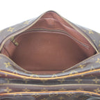 Louis Vuitton Shoulder Bag — view 8