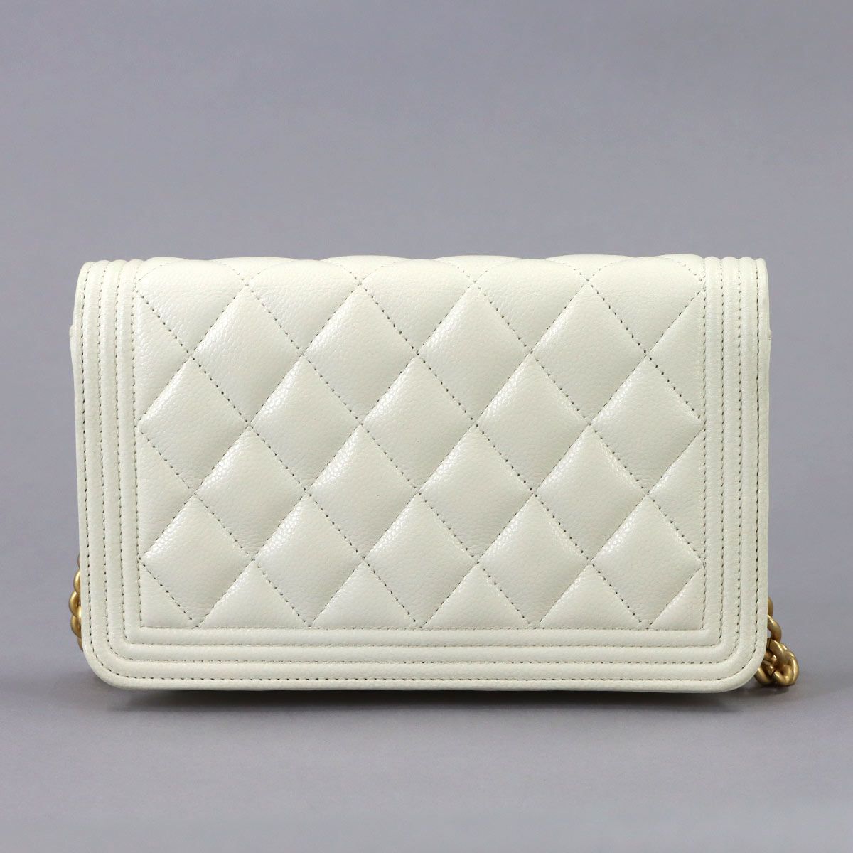 Chanel Chain Wallet Caviar Leather White Gold — view 2