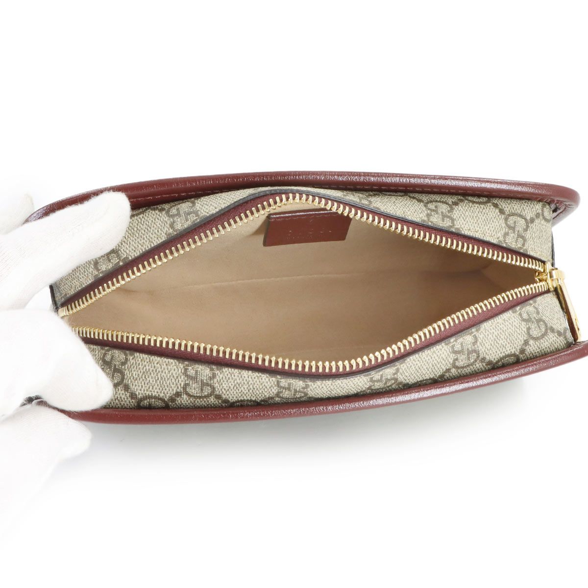Gucci Interlocking Clutch Second GG Supreme Leather Beige — view 6