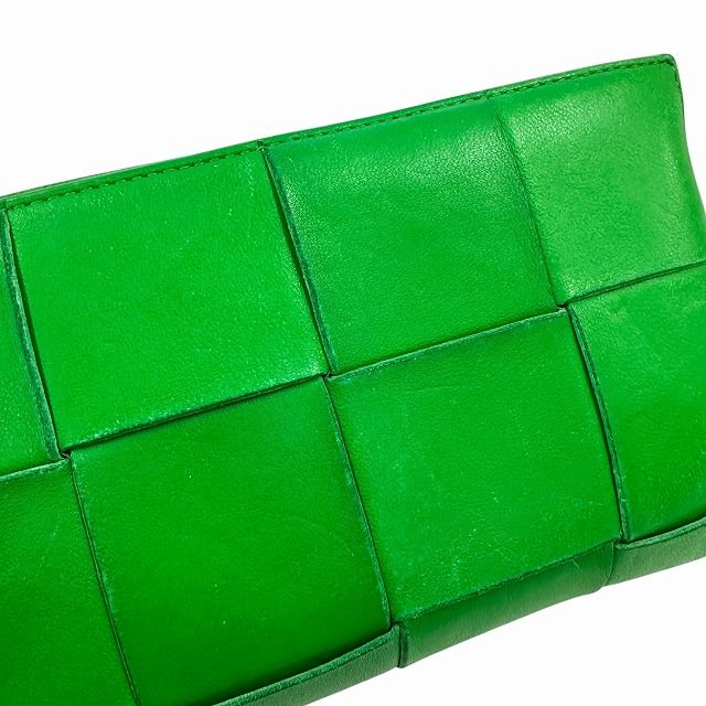Bottega Veneta Maxi Intrecciato Cassette Zip Around Leather Wallet Green — view 7