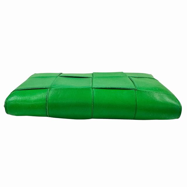 Bottega Veneta Maxi Intrecciato Cassette Zip Around Leather Wallet Green — view 3