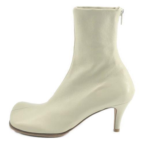Bottega Veneta Leather Block Ankle Boots 37 Ivory — view 2