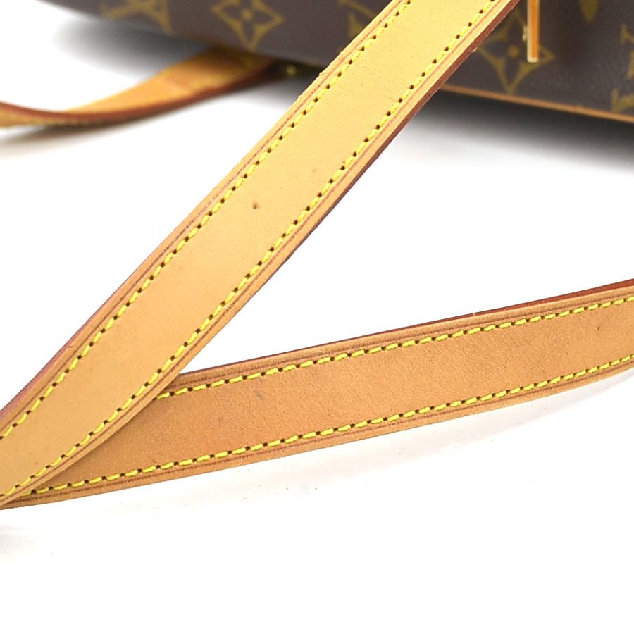 Louis Vuitton Shoulder Bag Monogram Cite GM — view 8