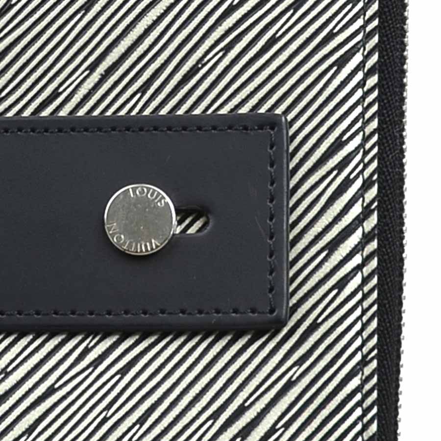Louis Vuitton Clutch Epi Platine Pochette Plat — view 9
