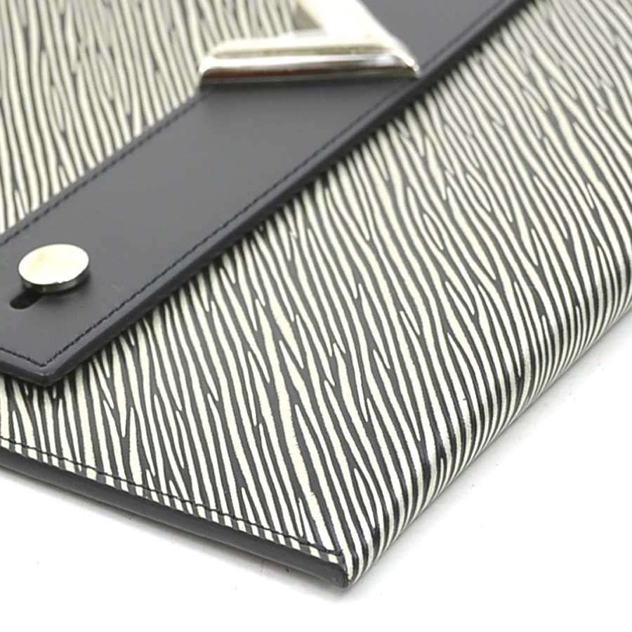 Louis Vuitton Clutch Epi Platine Pochette Plat — view 7