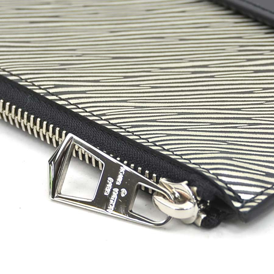 Louis Vuitton Clutch Epi Platine Pochette Plat — view 8