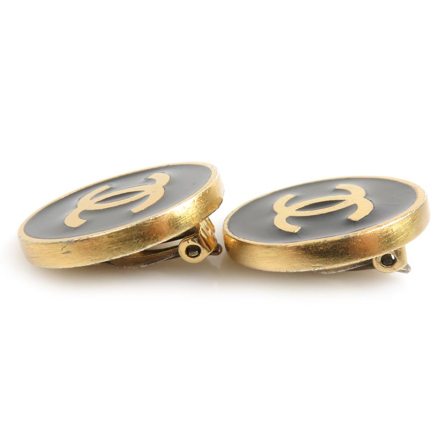 Chanel Earrings CC Logo — view 4